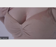 Nina自拍暴走N子秀27分钟，场景壮观美丽，小伙伴们赶紧下载观看吧！