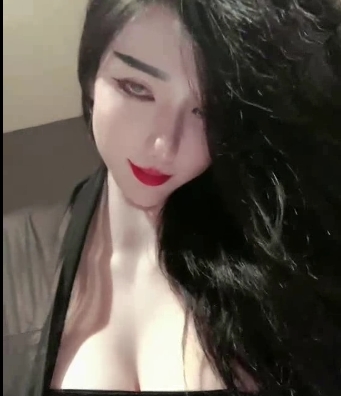 重磅大罩杯顾灵曦最新闪现道具cha+bi打粑粑1对1合集