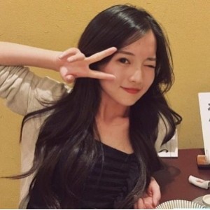 私密姨露脸名媛魔都00后精选梨甜商品