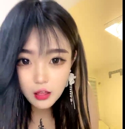 惊现-超高颜值白女神