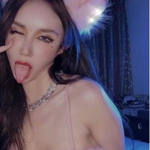 快手野性辣妹（孟晓艺）与粉丝大哥地下恋情曝光