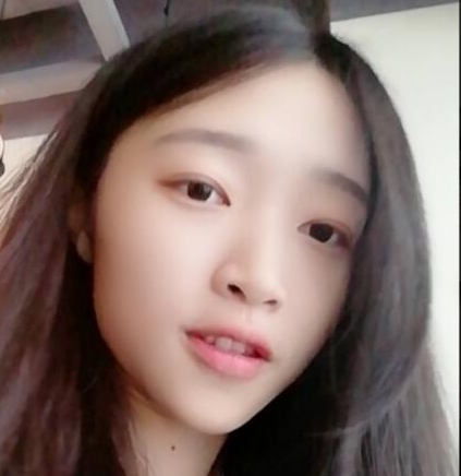 大哥撩到00后反差少女