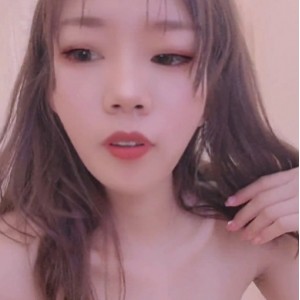 精品稀有女神《活捉一只云云吖》夜郎百度云资源