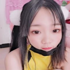 精品稀有女神《活捉一只云云吖》夜郎百度云资源