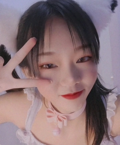 精品稀有女神《活捉一只云云吖》夜郎百度云资源