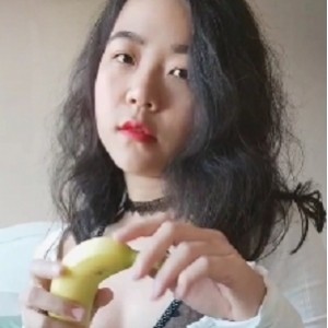 《subby-bunny》留学生喝点洋墨水就变了