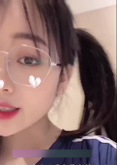 高颜值主播《小熙》露脸学生体C服zw