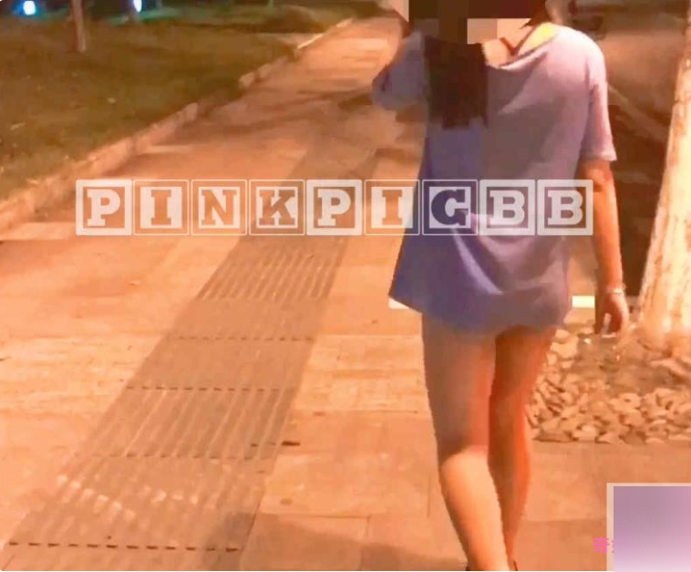 室外人气主播《萍萍pinkpigbb》荒野求生合集