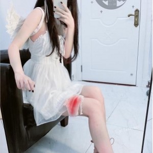 微博女神《芊芊》粉色jk精彩佳作