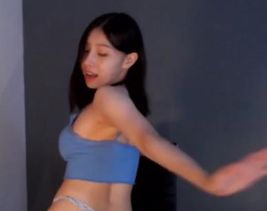 土豪曝光女团成员自拍资源，舞蹈CB曝光！13V-954M视频推荐观看