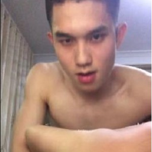 大神汤姆猫深度开发00后女友自拍视频，时长41分钟，超火资源下载观看