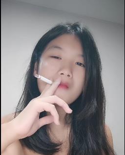 小妹露脸自拍洗澡视频，刷新认知，小姐姐喜欢被C