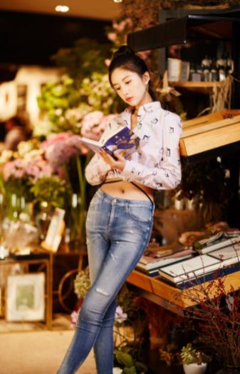 P站美少女星优珍贵资源合集，15集2.87G，外网大佬送礼物单人福利直播，赶紧入手！