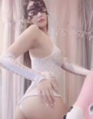 暖暖很暧昧美腿翘臀玉兔定制资源合集619MB