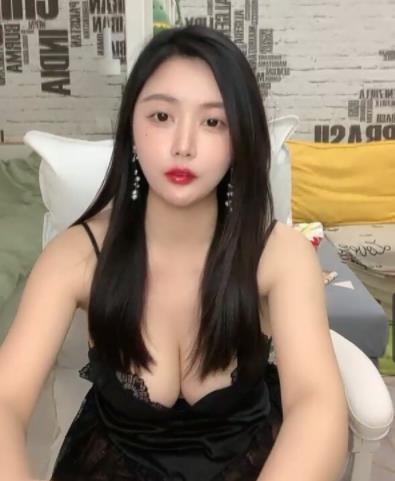 美少女主播录屏福利资源62集6.65G+作品图集173张