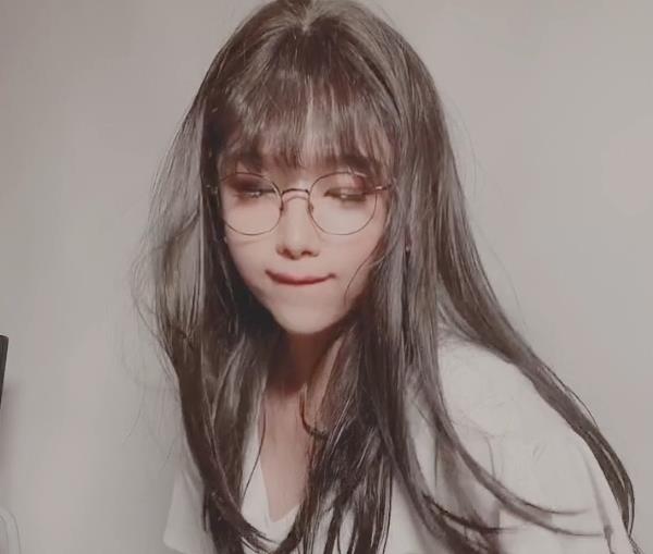 TS-jieunOnlyfans网红合集:273个视频+41张照片,更新作品,粉丝捧场,前列腺大战转单男赚大钱