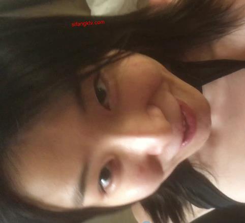 推特网红少女何惠露脸大罩杯视频曝光