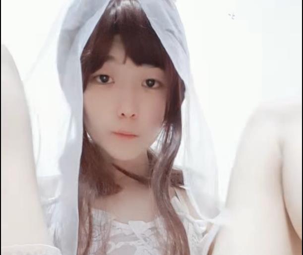 TS-ywzzzOnlyFans合集：339个视频+21个G，大雕萌妹注重洁身自好