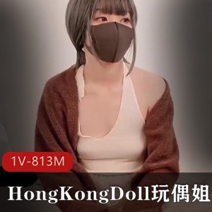 OnlyFans网红少女：情侣游戏与扑克游戏视频，发色漂亮眼神剧情看点