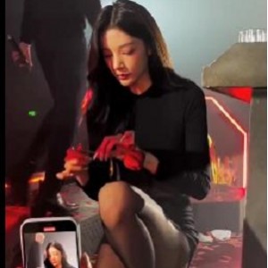 抖音风剧情混剪美女正能量，14V-3G资源观看