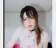 深渊巨口TS自拍合集，6V-2.6G超高清画质