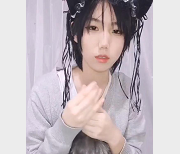 FL姬韵韵高跟鞋狐狸尾巴露脸无圣光中性小清新粉嫩盘亮调顺视频合集