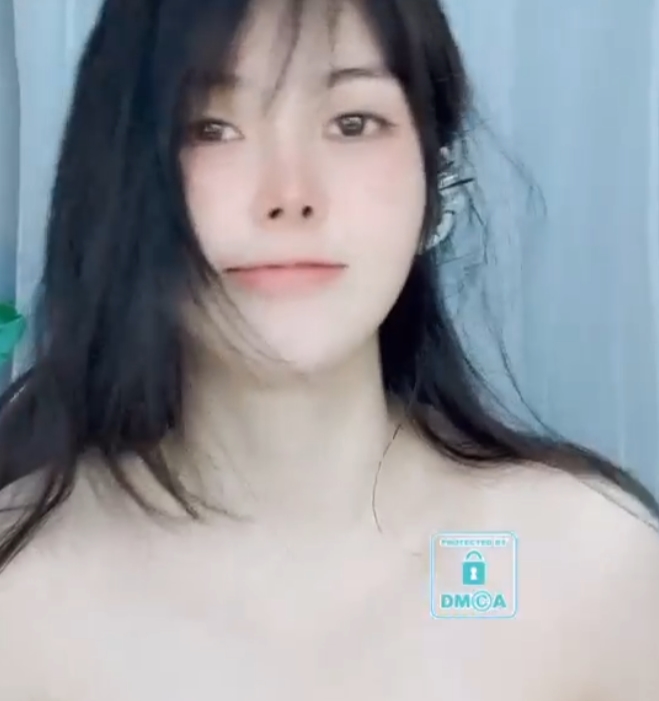 甜蜜的大罩杯胖臀SweetQiQi，32v44.8g视频收藏狂潮