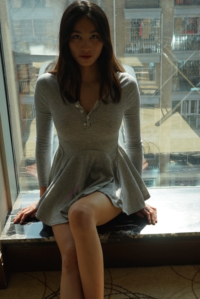 湖南师范校园魅力女生韩珊私拍展示1V5.22g高清图片作品，不容错过！