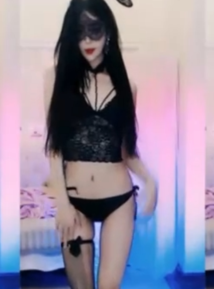 虎牙长腿兮兮：热舞福利视频按需下载，百度115补充