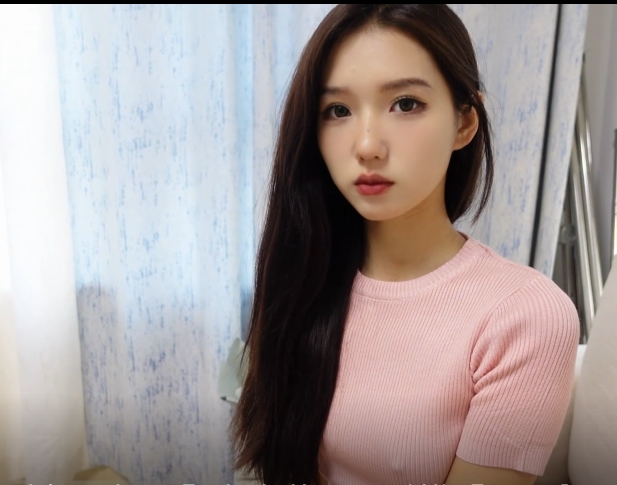 神仙颜值老虎菜御用嫩模『灵灵』1v+488mb视频