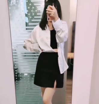 Ameskiss合集：14V视频1G大小P站精彩创作