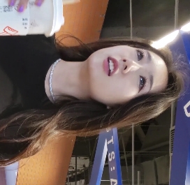 热裤美女盛夏胖臀美腿视频3V/12.39G/百度云