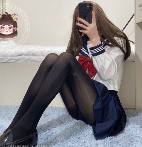 推特美少女仙仙桃:高颜值妹子视频照片精选1.8G