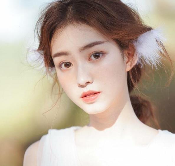 疯狂美人七七樱子资源合集，4.2G视频尽情欣赏