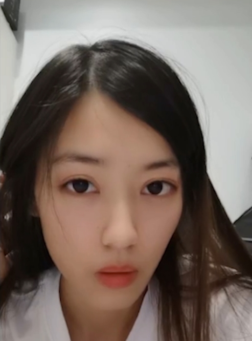 蜜桃睡不醒，百度收藏量暴涨，视频中的睡眠烦恼引发热议