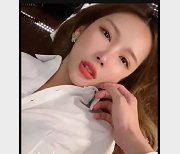 马来西亚电竞主持人Gatitayan:DOTA2主持人的魅力自拍图集,15V-9.6G视频尽收眼底