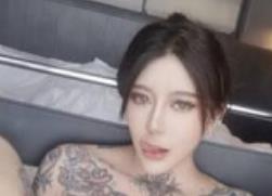 狂野龙猫夫妇onlyfans资源合集，颜值身材纹身惊艳，视频大小566MB，小编力推！