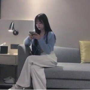 虎牙超人气宅男兰兰鹿鹿绝版合集7V-2.5G