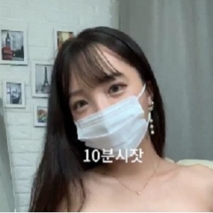 漂亮馒头模特孙乐乐闪现直播大合集