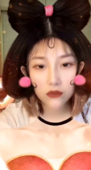 被封号的抖音和快手直播平台的反差美女视频