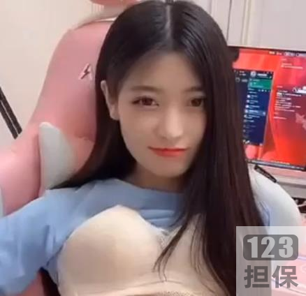 赢在快手、抖音：月月大小姐姐热度爆棚，网红粉丝夜微凉打赏录屏资源