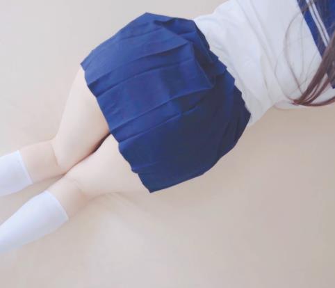 JK妹子超火热游戏，MeeHuTao69、打粑粑、紫薇、7V、1.03G等精彩组合！