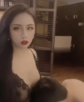 精彩瞬间金雪儿最新合集:32V+1.24G,百度云下载,细节揭秘金雪儿的魅力!