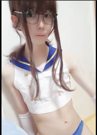 王耀辰超级英雄级反差比,21G视频片段合集,全面展示网红男粉的颜值、性感与智慧!