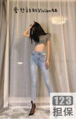 VIVIAN大长腿厨娘PK水管师父！一线主播精彩作品等你来看！