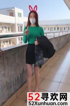 雅柔小易bibi:超过5万粉丝的网红美女,拥有时尚、性感、柔弱的美丽,分享健身经验和时尚搭配技巧