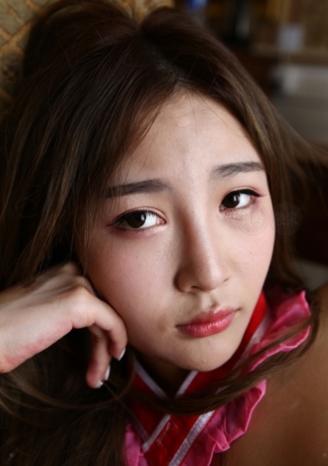 杜雨含：青春甜美美腿精彩作品7.55G