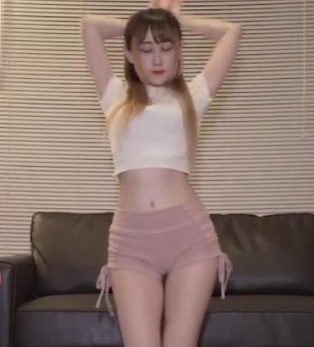 放纵欲望,20GB火爆虎牙独家绝版超值合集:海内外BJ有尺度果舞美女网袜超薄线袜Q趣衣服浮力主播