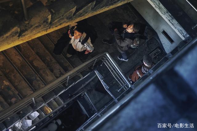 夺命追捕：2022年美国动作shuang+pian，4Kwai+gua中文字幕，摄影出色，对白精彩