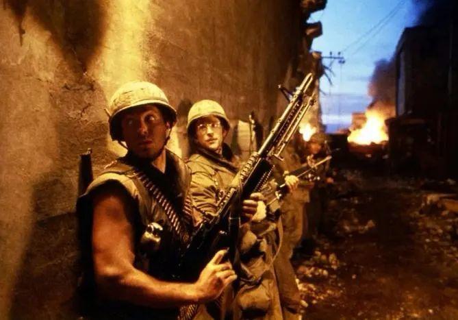 下载豆瓣7.9推荐：《兵临城下之决战要塞》4K电影资源，二战真实史诗，阿里云盘免费下载！